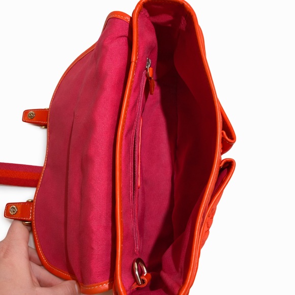 ❤️ Coach Quilted Orange Crossbody Bag with Suede Base ❤️ - Picture 5 of 6